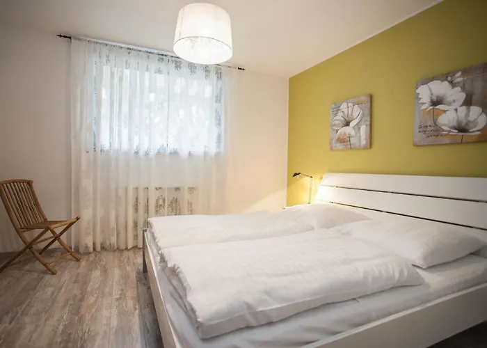 Golfhof 7 Готель *